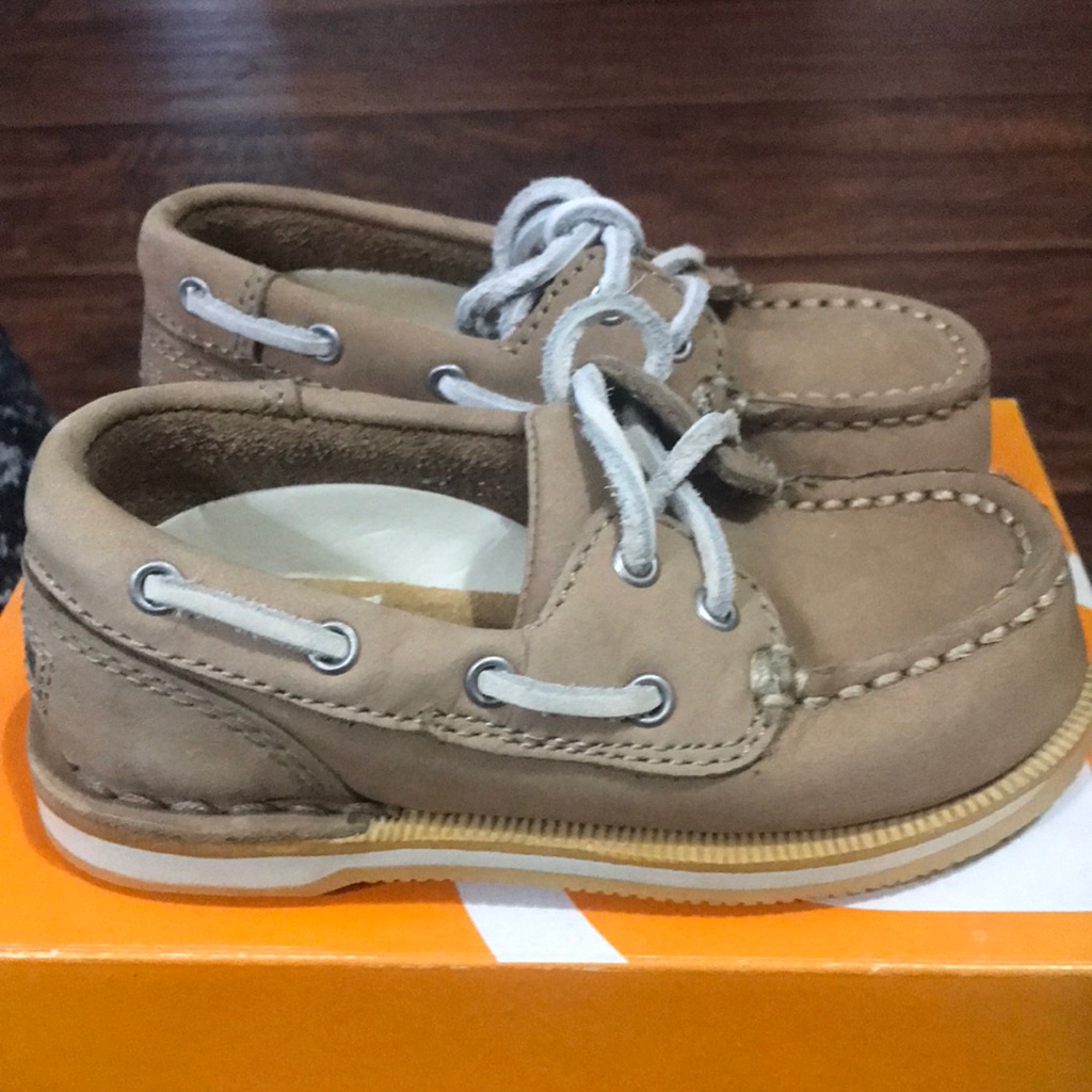 Toddler, Size 6. Absolutely Adorable!